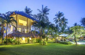 Salaya Beach Houses