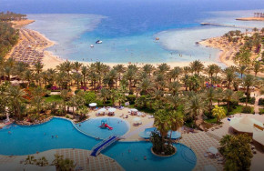 Brayka Bay Resort